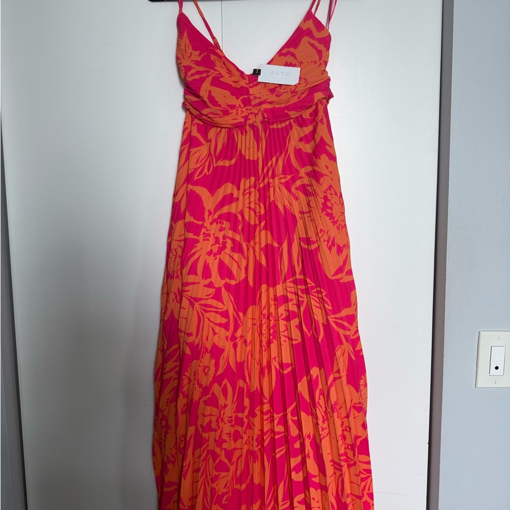 ASTR the Label Blythe Vibrant Pink and Orange Dress